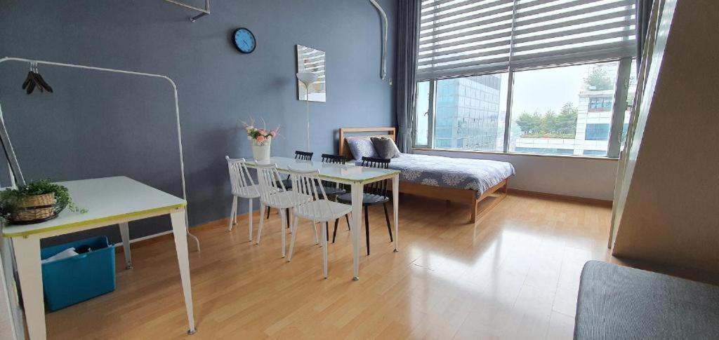 Jsm Studio Hongdae Seoul Exteriör bild